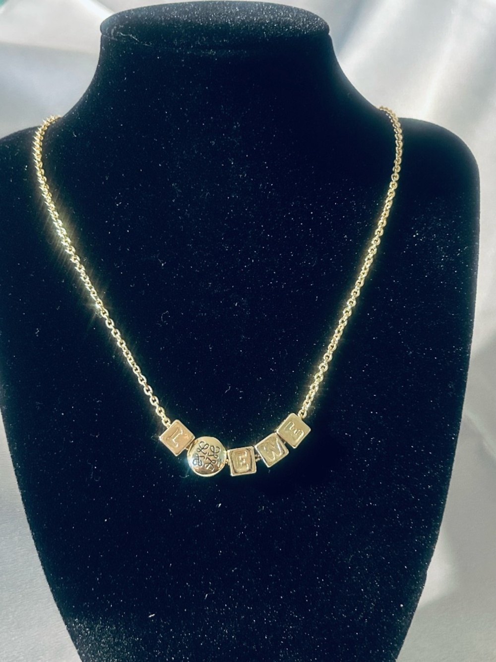 LOEWE GOLD NECKLACE